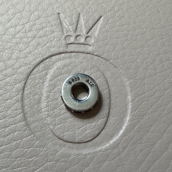 Genuine retired Pandora purple spacer - Picture 6 of 7